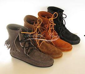 迷你唐卡明星街拍,时尚与艺术的完美融合