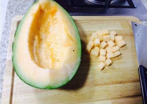 哈密瓜熟吃,甜蜜滋味，尽享健康美味