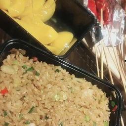 给瓜哥吃夜宵视频,美食与欢乐的完美邂逅