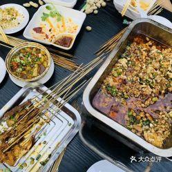 吃瓜营业,吃瓜营业背后的真相与趣味